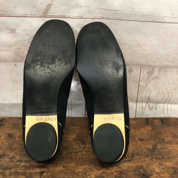 Ramon Tenza Suede Stitched Ballet Style Flats - Picture 6 of 7